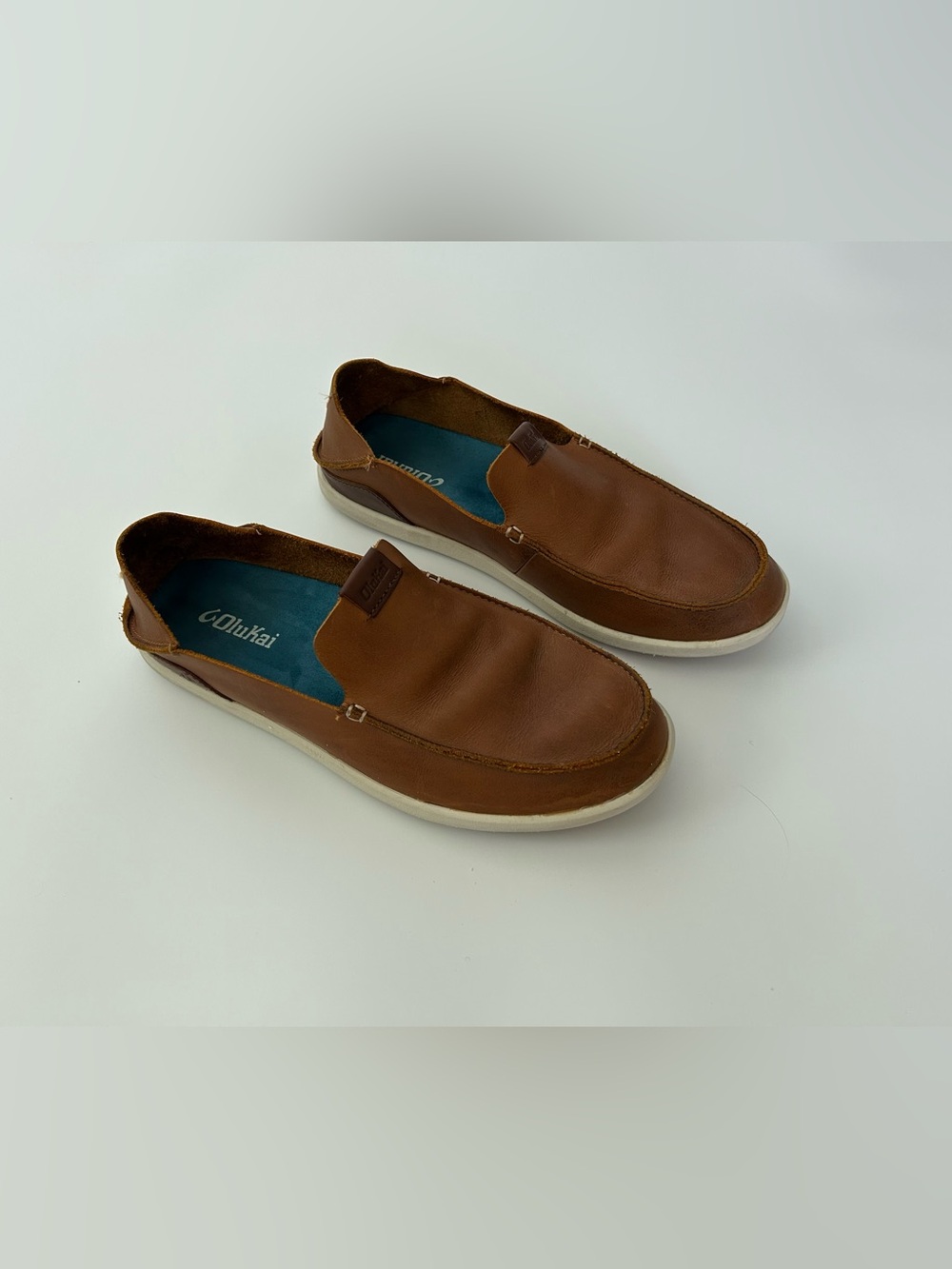 Olukai Nalukai Slip On Loafer Shoes
Drop In Heel
Brown
Leather
US 9.5
Preppy